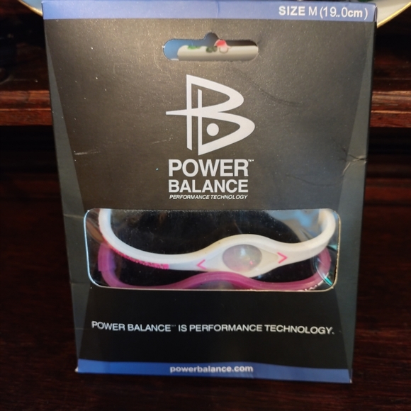 New. 2 Power Balance Bracelets - Picture 7 of 12